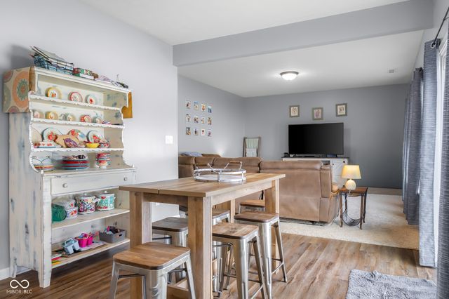 2015 Amur Court, Columbus, IN 47201