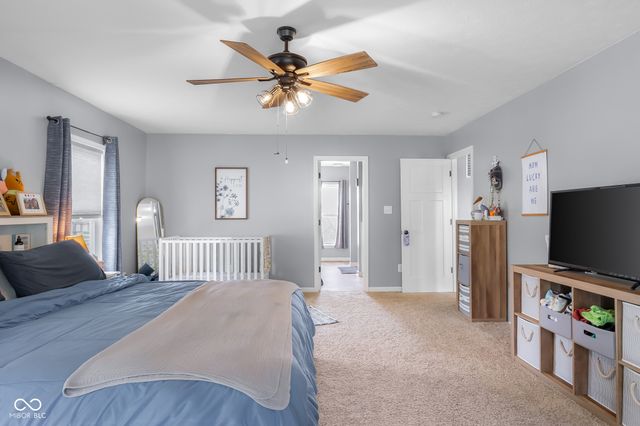 2015 Amur Court, Columbus, IN 47201