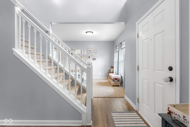 2015 Amur Court, Columbus, IN 47201