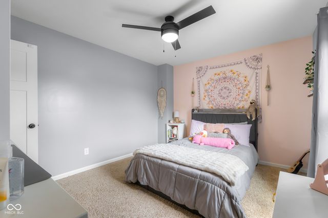 2015 Amur Court, Columbus, IN 47201