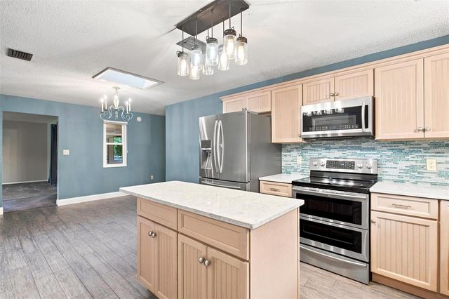 5118 MAGNOLIA TERRACE, Fruitland Park, FL 34731