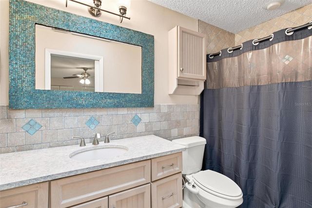 5118 MAGNOLIA TERRACE, Fruitland Park, FL 34731
