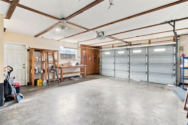 5118 MAGNOLIA TERRACE, Fruitland Park, FL 34731