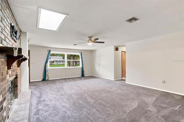 5118 MAGNOLIA TERRACE, Fruitland Park, FL 34731