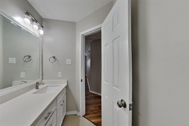 1414 N Yegua River Circle, Sugar Land, TX 77478