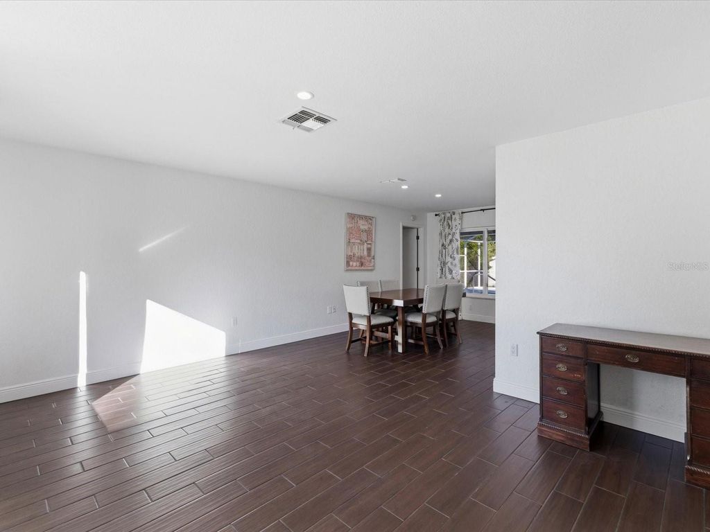 Image 11 of property listing at 6533 CLEARWATER DRIVE, Spring Hill, FL 34606