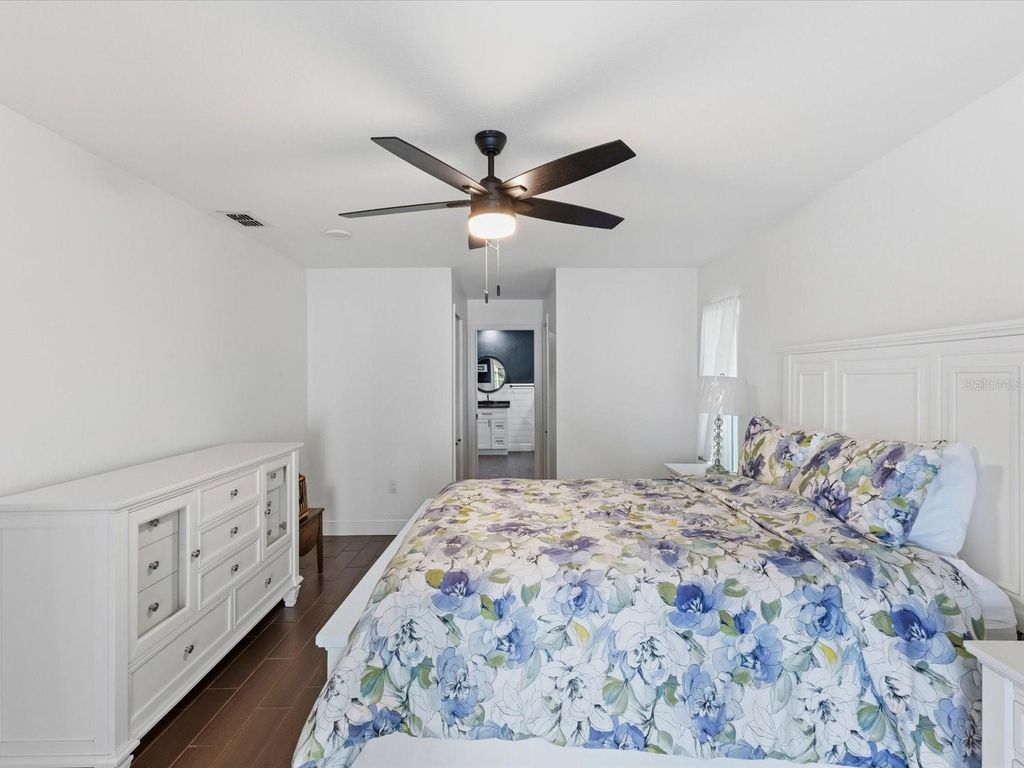 Image 17 of property listing at 6533 CLEARWATER DRIVE, Spring Hill, FL 34606