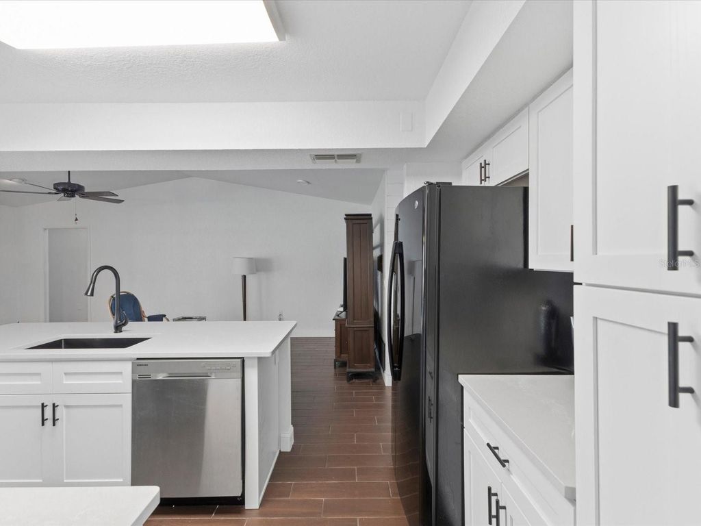 Image 20 of property listing at 6533 CLEARWATER DRIVE, Spring Hill, FL 34606