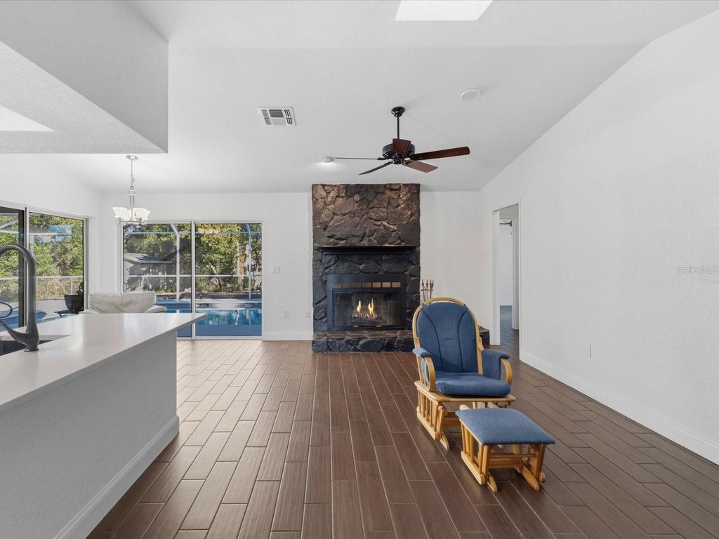 Image 27 of property listing at 6533 CLEARWATER DRIVE, Spring Hill, FL 34606