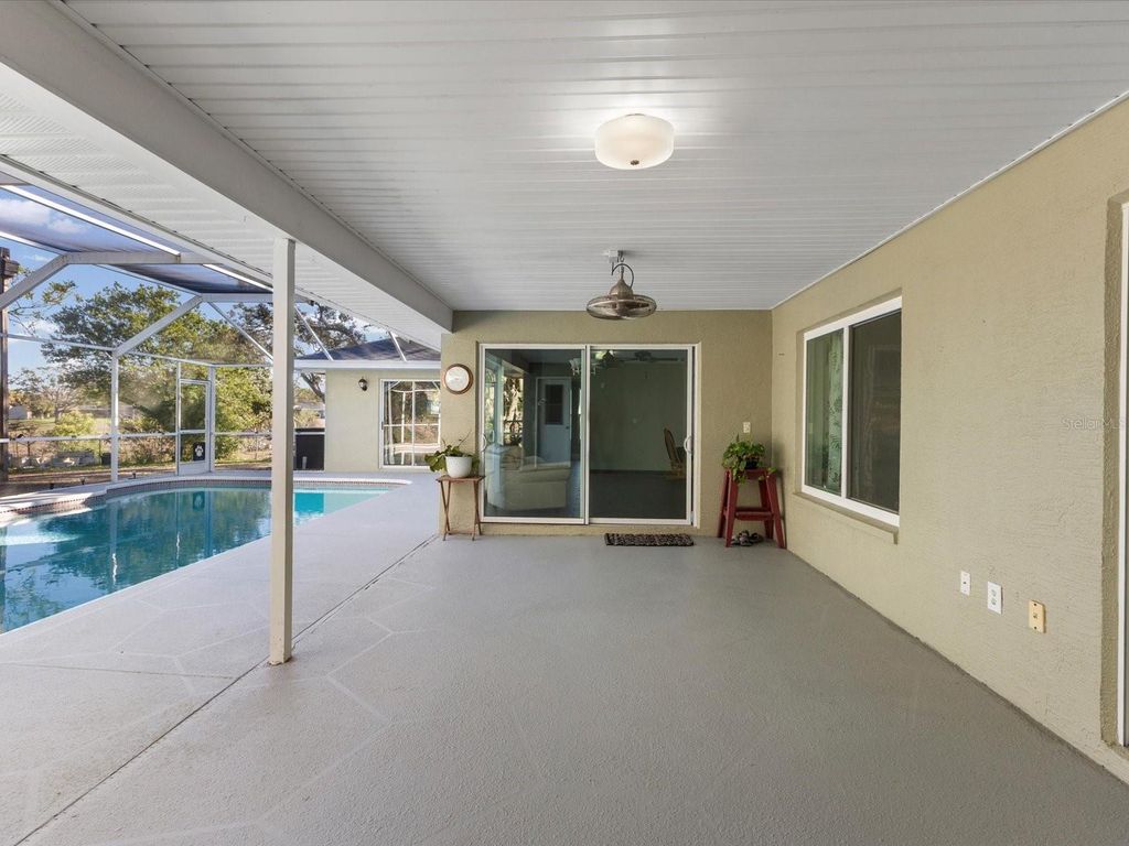 Image 34 of property listing at 6533 CLEARWATER DRIVE, Spring Hill, FL 34606