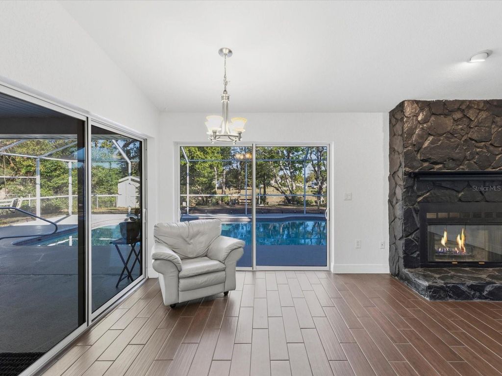 Image 7 of property listing at 6533 CLEARWATER DRIVE, Spring Hill, FL 34606