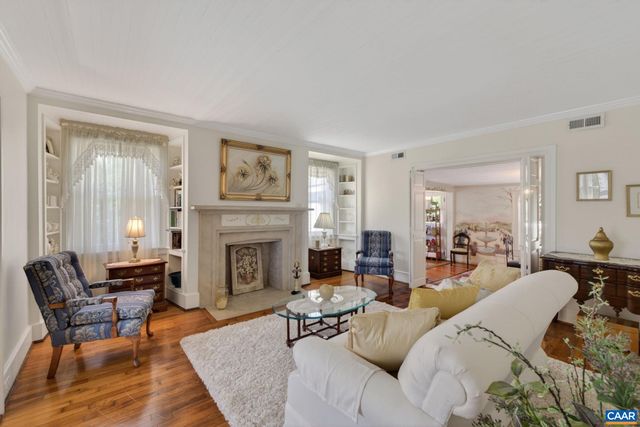 28 RIDGEWAY FARM CT, Keswick, VA 22947