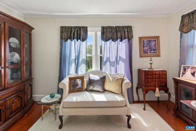 28 RIDGEWAY FARM CT, Keswick, VA 22947