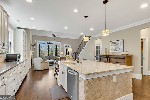 3519 Brookleigh Lane NE, Brookhaven, GA 30319