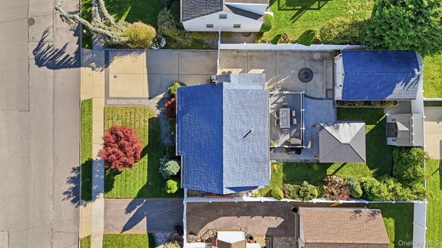 112 Rosebud Avenue, Merrick, NY 11566