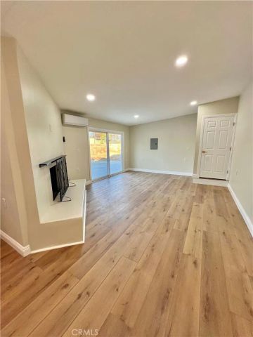 19143 Jovan Street, Tarzana, CA 91335