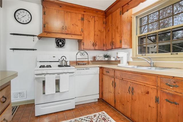 44 Cullens Run, Pittsford, NY 14534