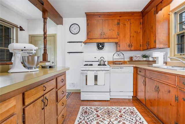 44 Cullens Run, Pittsford, NY 14534