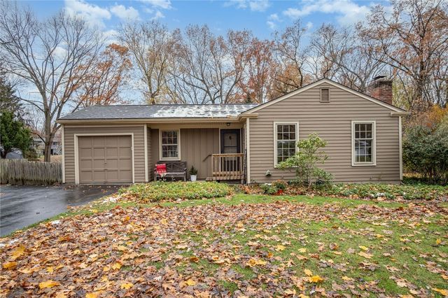 44 Cullens Run, Pittsford, NY 14534
