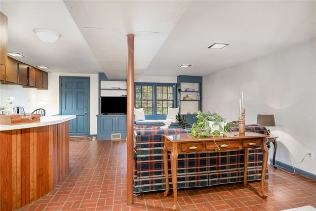 44 Cullens Run, Pittsford, NY 14534