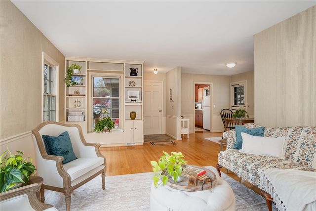 44 Cullens Run, Pittsford, NY 14534