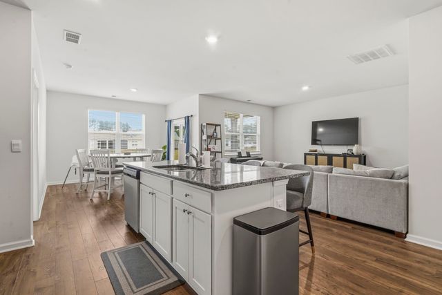 1173 Sennema Circle, Myrtle Beach, SC 29588