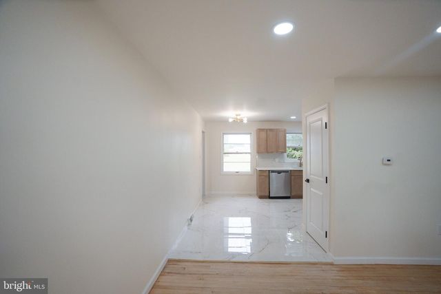 1020 HANOVER RD, York, PA 17408