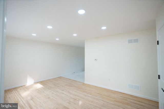 1020 HANOVER RD, York, PA 17408