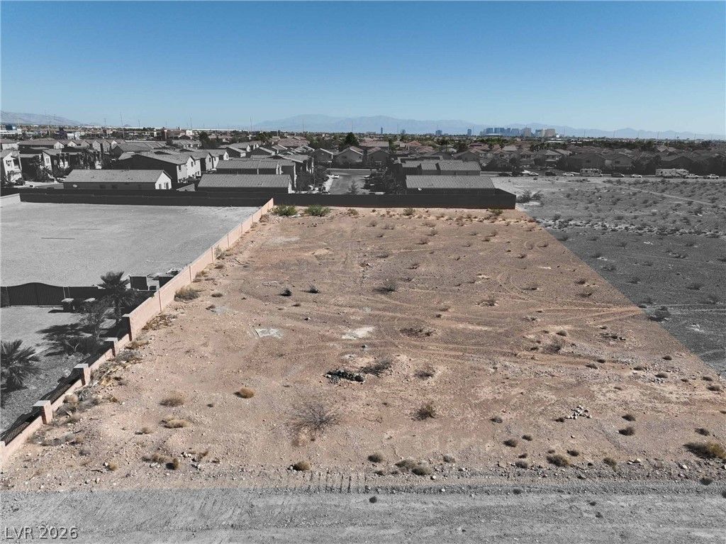 Raven, Las Vegas, NV 89139