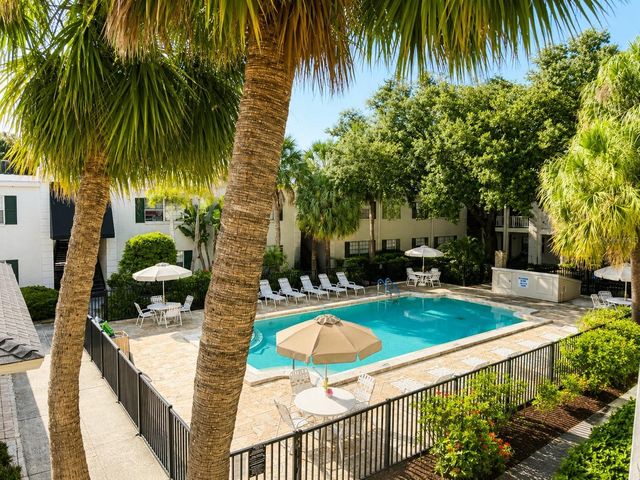 4325 AEGEAN DRIVE 202B, Tampa, FL 33611
