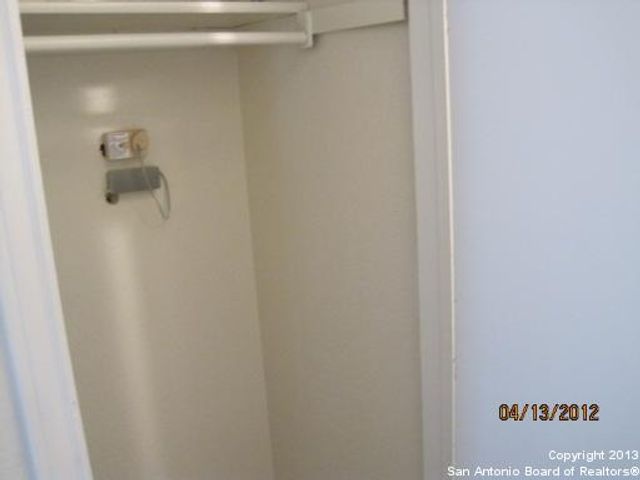 5515 Lochmoor Apt 2, San Antonio, TX 78244