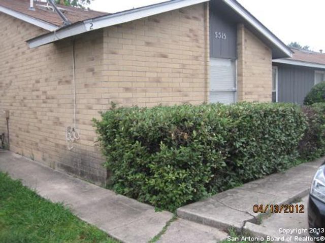 5515 Lochmoor Apt 2, San Antonio, TX 78244