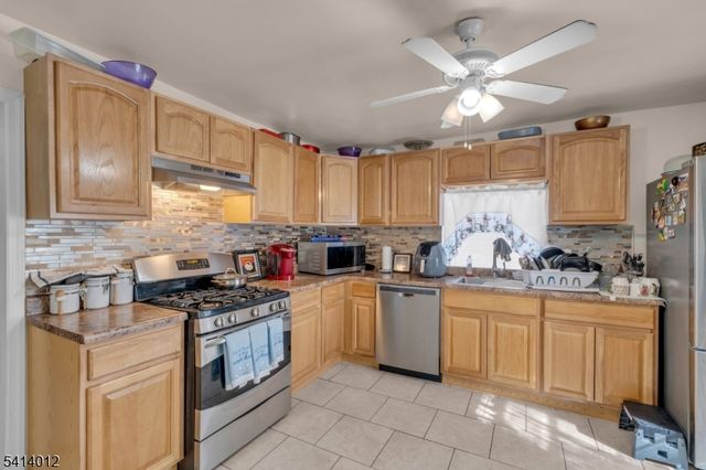 128 S Arlington Ave, East Orange City, NJ 07018
