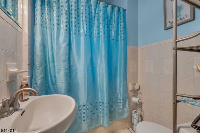 128 S Arlington Ave, East Orange City, NJ 07018