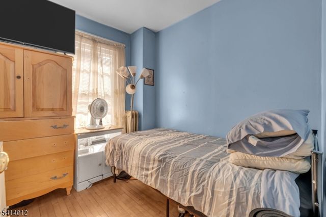 128 S Arlington Ave, East Orange City, NJ 07018