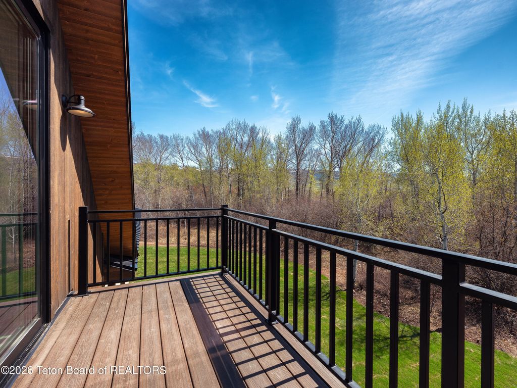 1448 CREVASSE Court, Driggs, ID 83422 photo 18