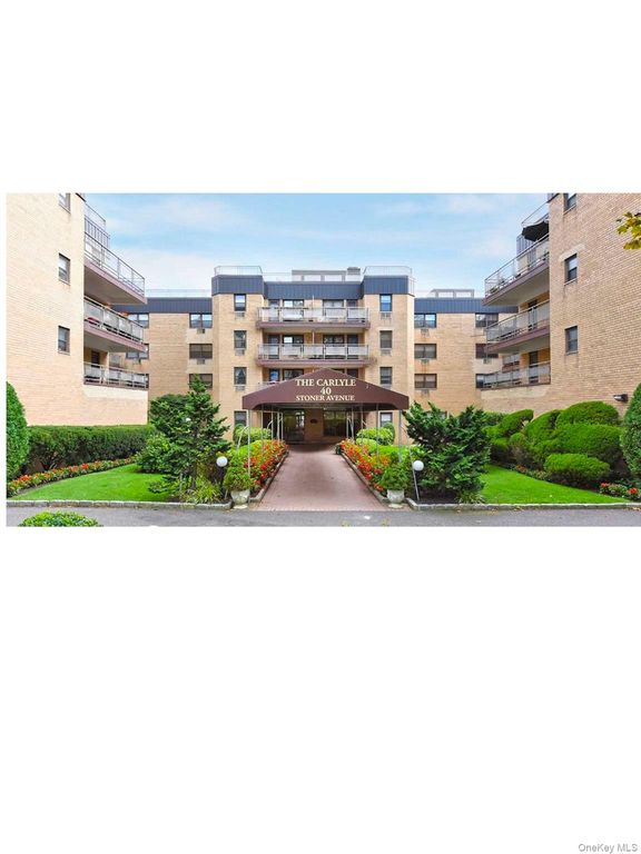 40 Stoner 3bb, Great Neck, NY 11021