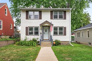 5241 44th Avenue S, Minneapolis, MN 55417