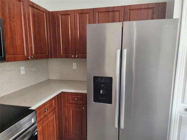 6970 NW 177th St M103, Hialeah, FL 33015