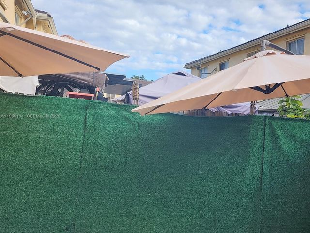 6970 NW 177th St M103, Hialeah, FL 33015