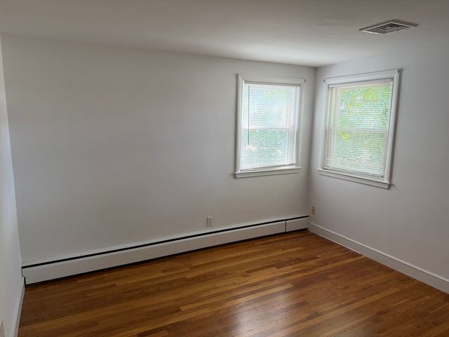 53 Dickson Ave, Arlington, MA 02474