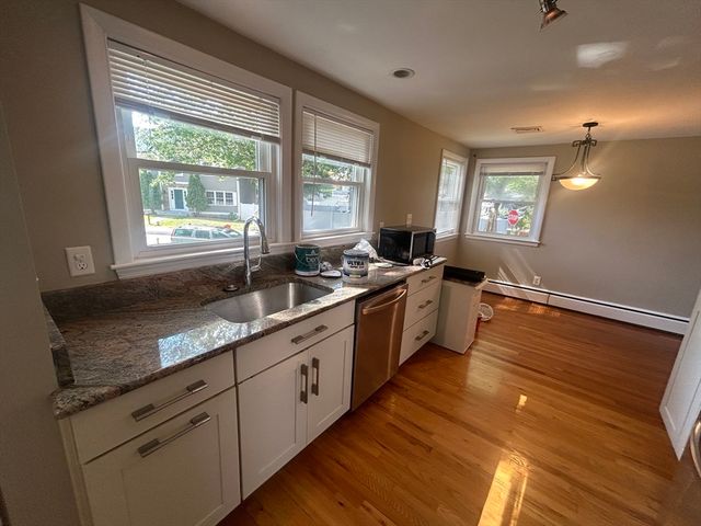 53 Dickson Ave, Arlington, MA 02474