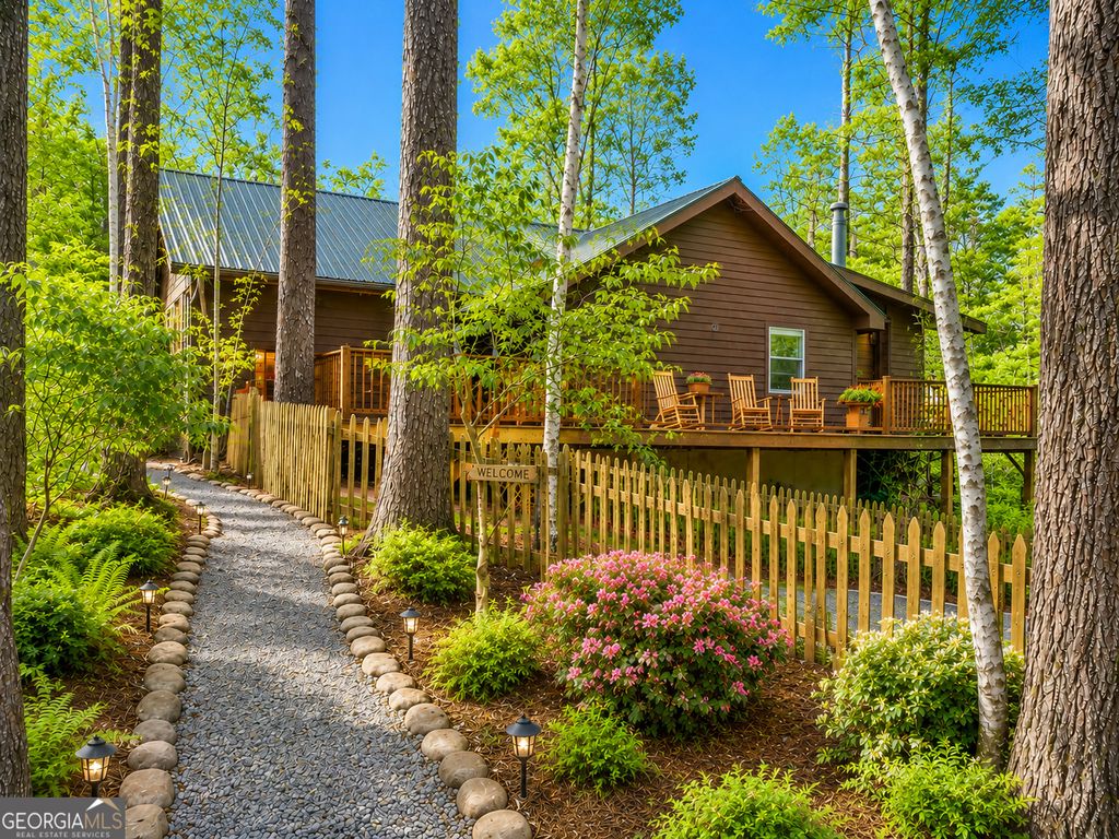 92 Misty Mountain Trail, Morganton, GA 30560