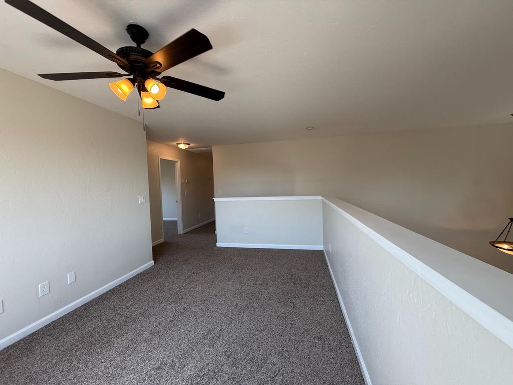 Image 13 of property listing at 1865 N Ellendale Avenue, Fresno, CA 93722
