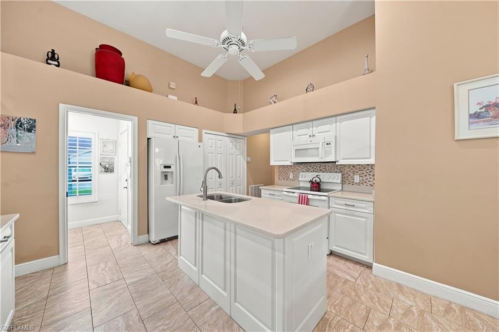 22178 Seashore CIR, ESTERO, FL 33928 — photo 4