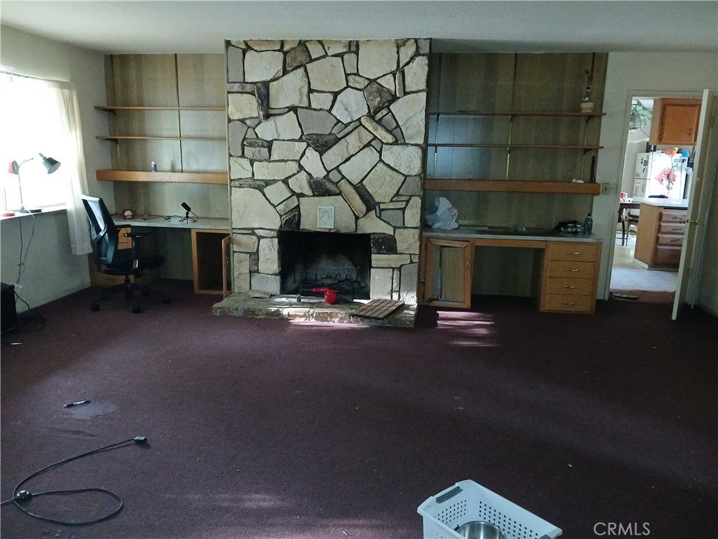 Image 1 of property listing at 1662 Denver, Claremont, CA 91711