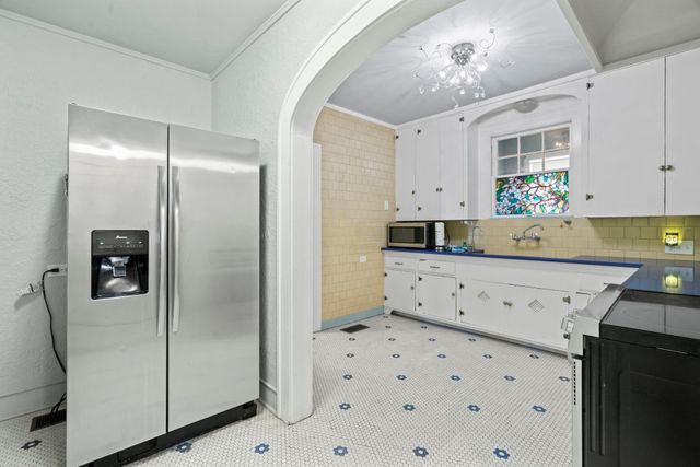 1919 Rosenberg Street Street, Galveston, TX 77550