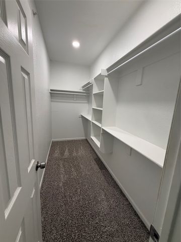 214 Heritage Court, Seagoville, TX 75159