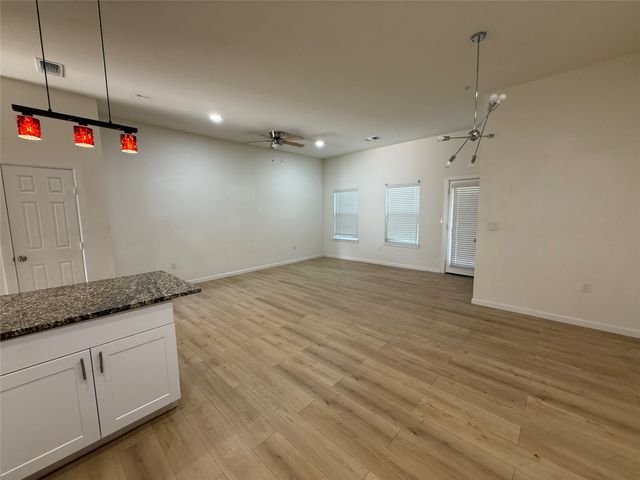 214 Heritage Court, Seagoville, TX 75159