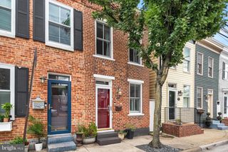 525 N PATRICK ST, Alexandria, VA 22314